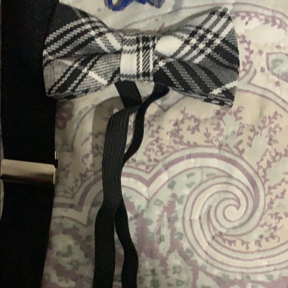 Toddlers ties and suspenders - Picture 5 of 5